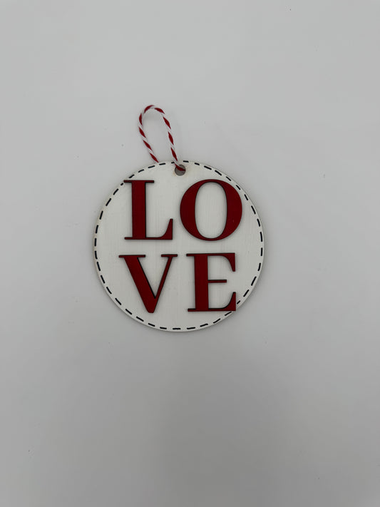 Love & XO Tags
