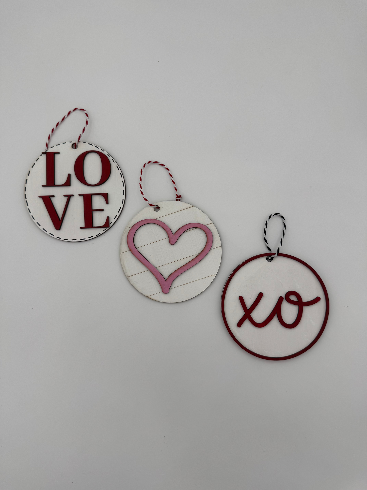 Love & XO Tags